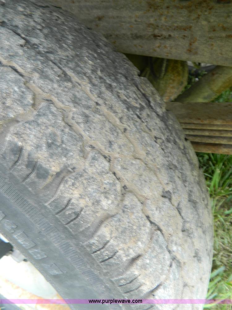 image for item B3756 1997 Chevrolet Chyenne 2500 utility pickup truck