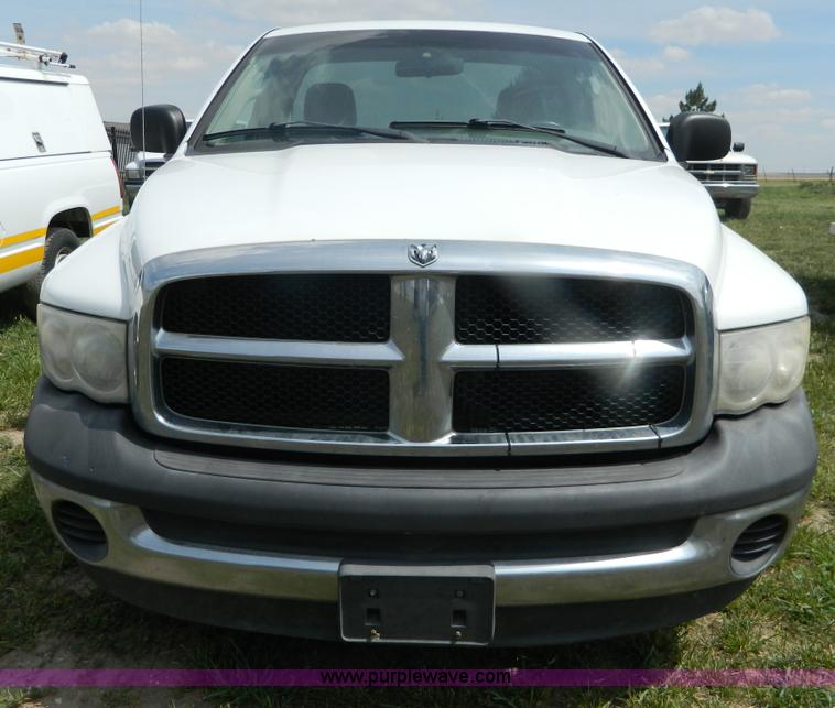 image for item B3757 2002 Dodge Ram 1500 pickup truck