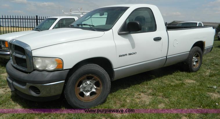 image for item B3757 2002 Dodge Ram 1500 pickup truck
