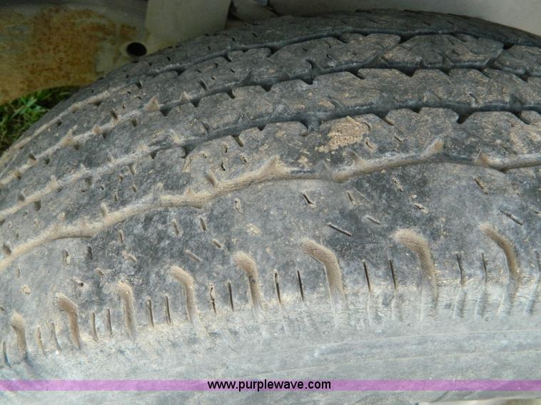 image for item B3758 1994 Chevrolet 2500 utility pickup truck