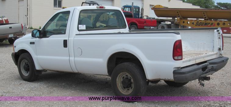 image for item B5150 2001 Ford F250 XL Super Duty pickup truck