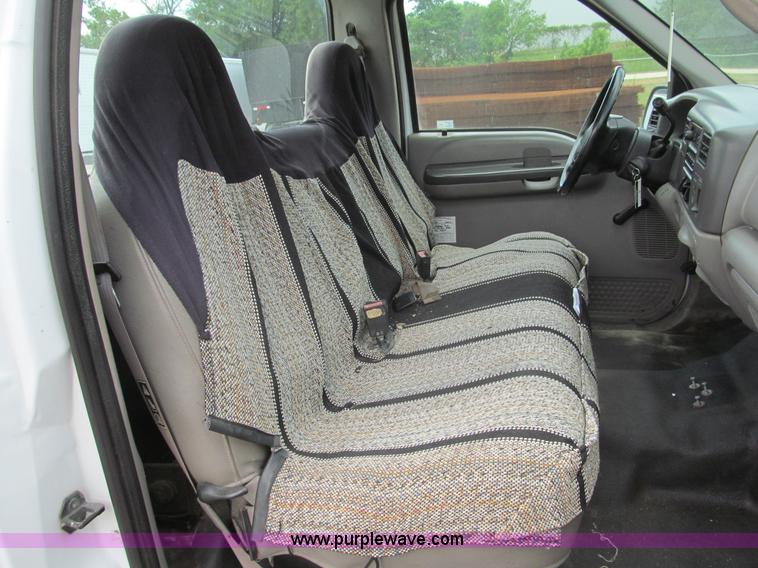 image for item B5150 2001 Ford F250 XL Super Duty pickup truck