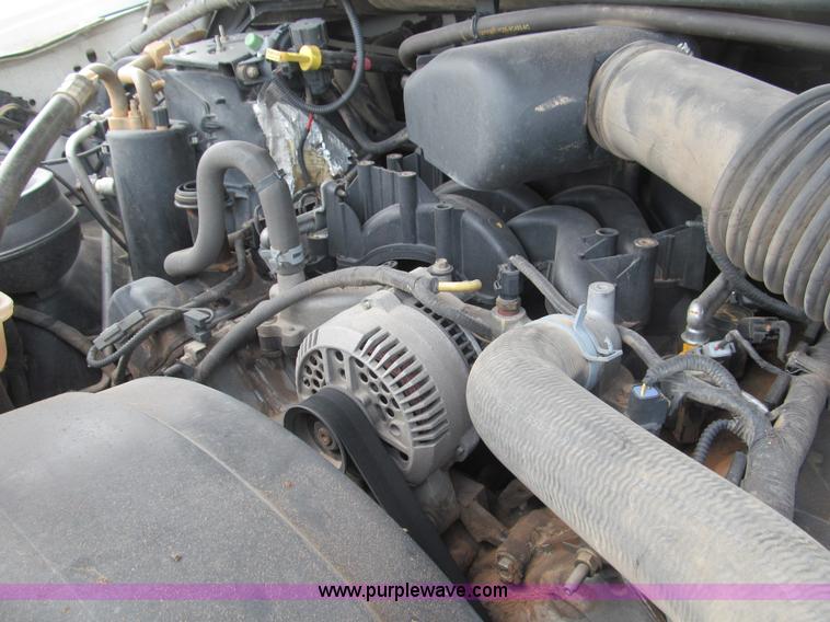 image for item B5150 2001 Ford F250 XL Super Duty pickup truck