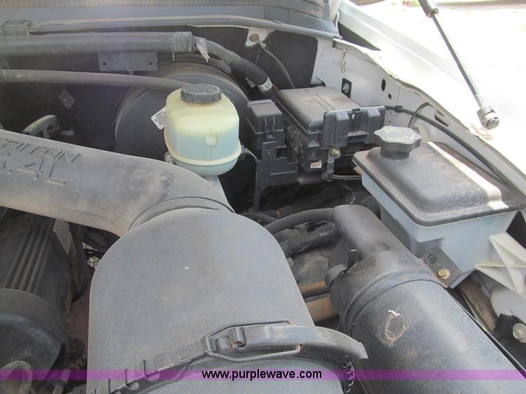 image for item B5150 2001 Ford F250 XL Super Duty pickup truck