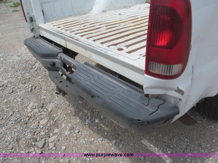 image for item B5150 2001 Ford F250 XL Super Duty pickup truck