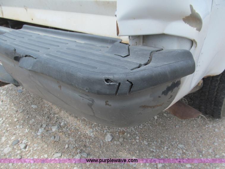 image for item B5150 2001 Ford F250 XL Super Duty pickup truck