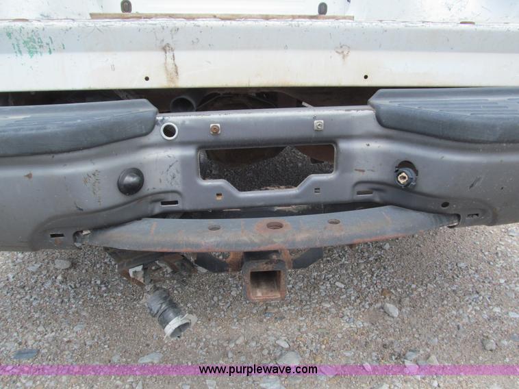 image for item B5150 2001 Ford F250 XL Super Duty pickup truck