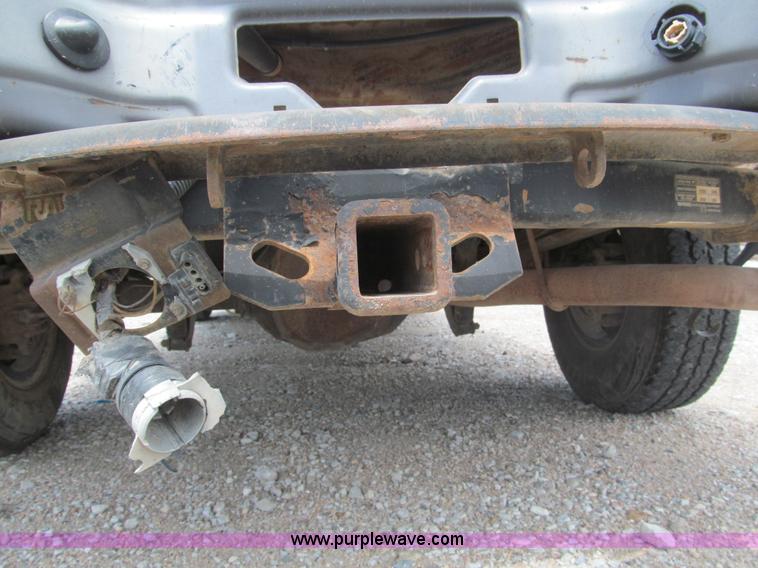 image for item B5150 2001 Ford F250 XL Super Duty pickup truck