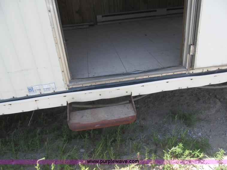 image for item B5152 1990 Miller 32' mobile office trailer