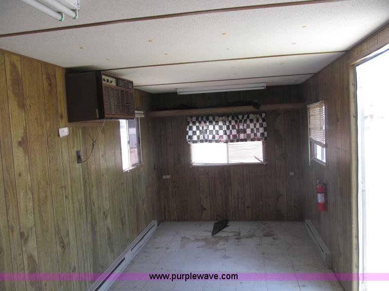 image for item B5152 1990 Miller 32' mobile office trailer