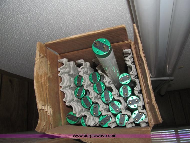 image for item B5152 1990 Miller 32' mobile office trailer