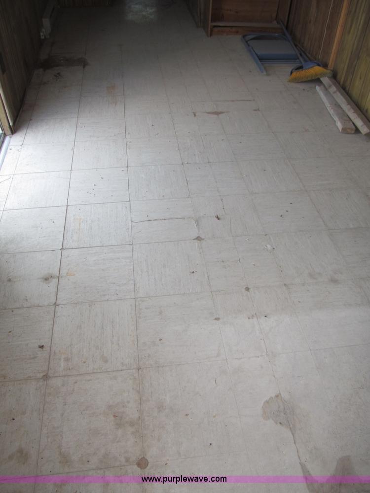 image for item B5152 1990 Miller 32' mobile office trailer