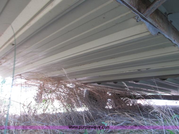 image for item B5152 1990 Miller 32' mobile office trailer