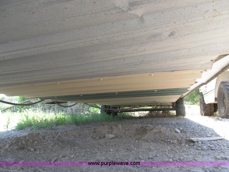 image for item B5152 1990 Miller 32' mobile office trailer