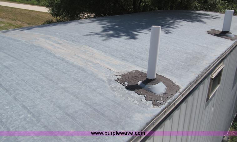 image for item B5152 1990 Miller 32' mobile office trailer