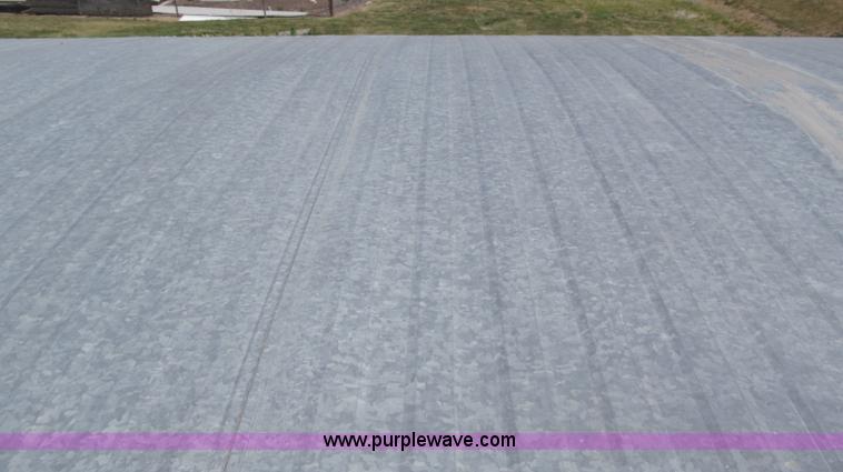 image for item B5152 1990 Miller 32' mobile office trailer