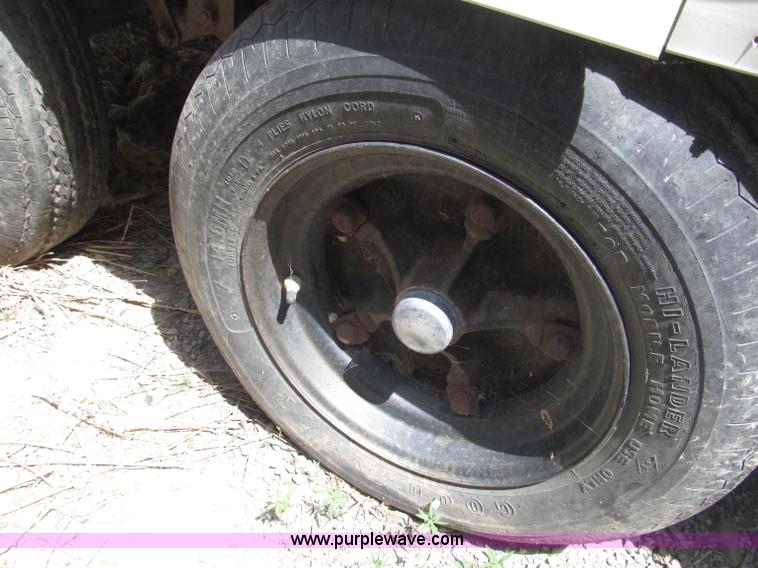 image for item B5152 1990 Miller 32' mobile office trailer