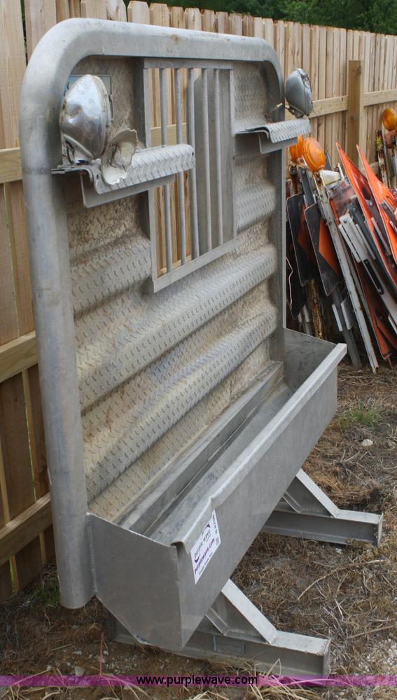 image for item B6706 Merritt headache rack