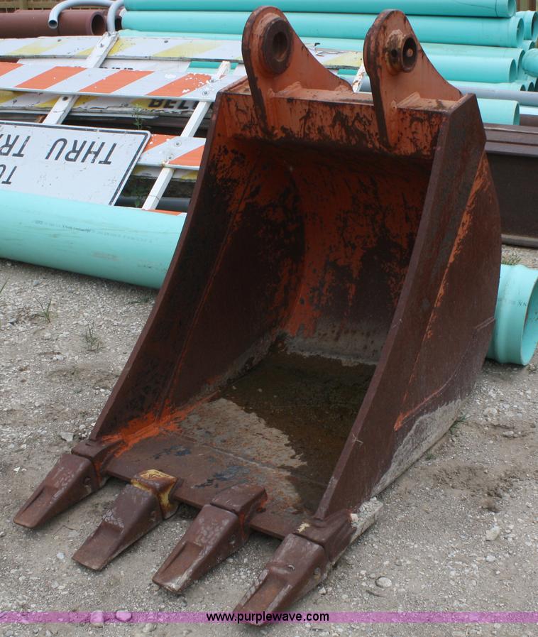 image for item B6707 30" excavator bucket