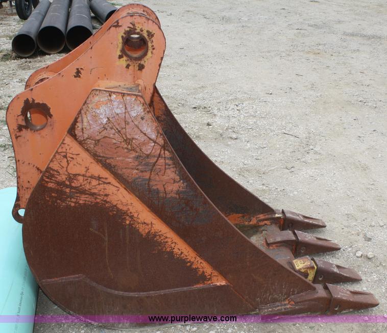 image for item B6707 30" excavator bucket