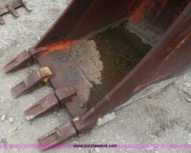 image for item B6707 30" excavator bucket