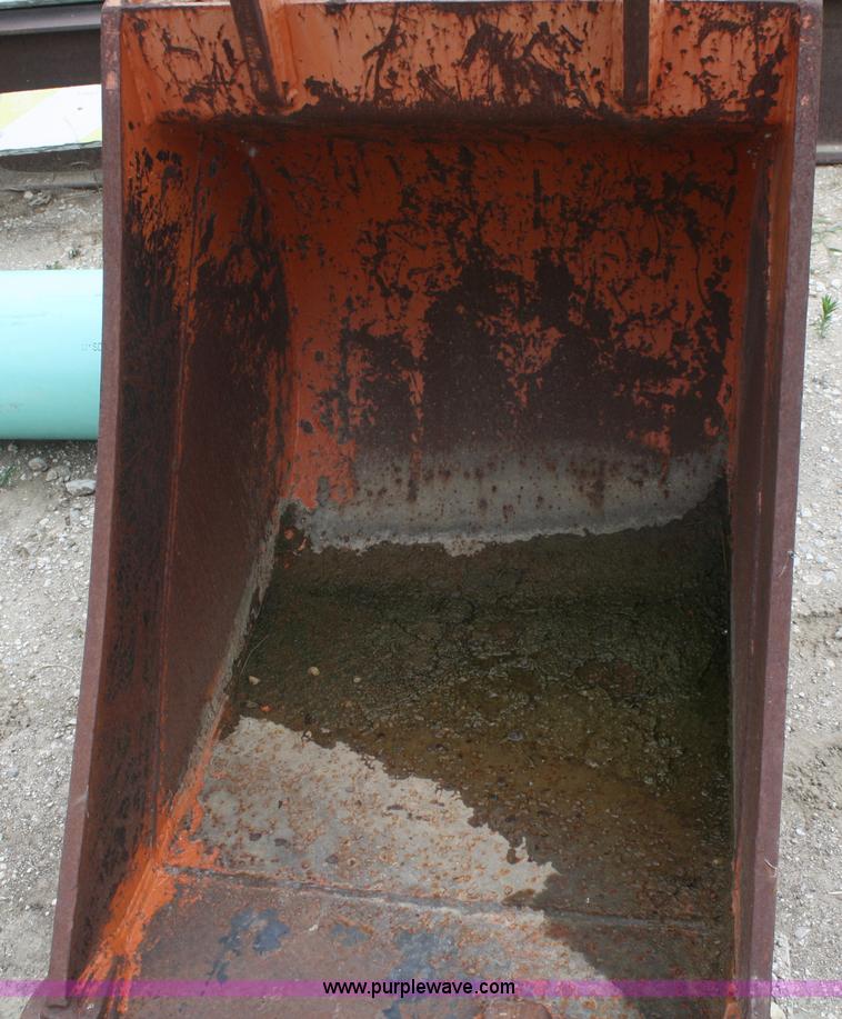 image for item B6707 30" excavator bucket