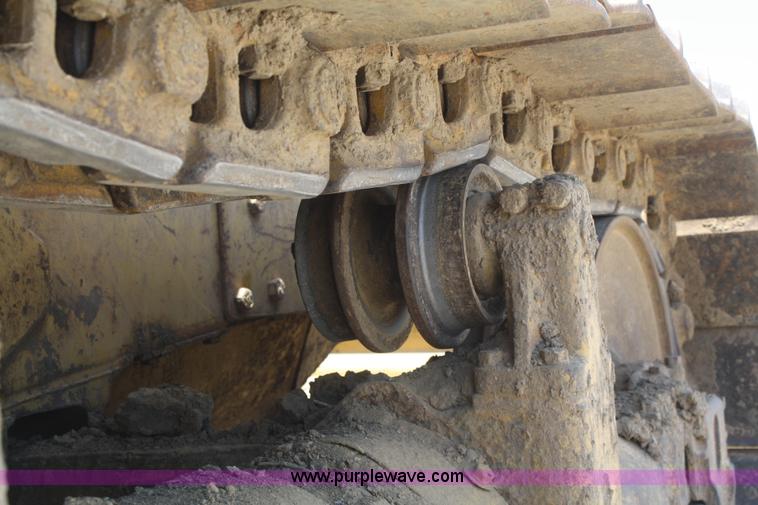 image for item B6736 1976 Caterpillar D6C dozer