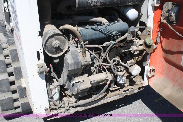 image for item B6752 2003 Bobcat T190 skid steer