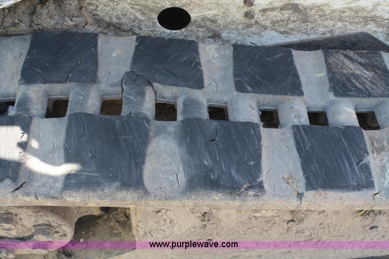 image for item B6752 2003 Bobcat T190 skid steer