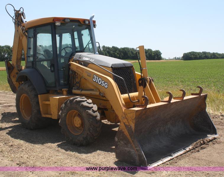 image for item B6753 2002 John Deere 310SG backhoe