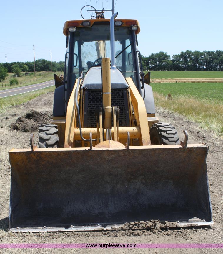 image for item B6753 2002 John Deere 310SG backhoe