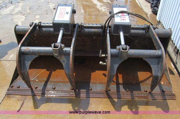 image for item C2227 Bobcat skid steer grapple bucket