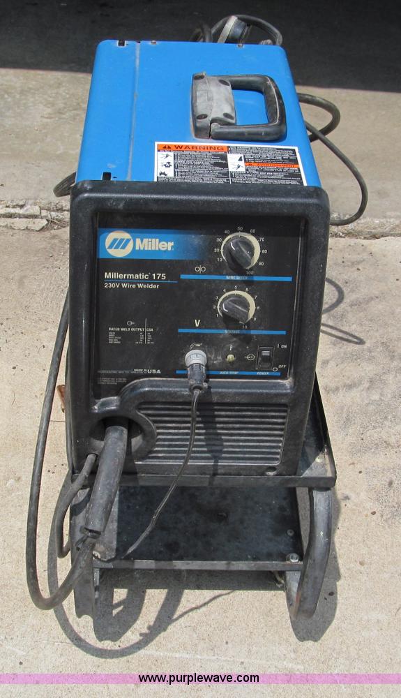 image for item C2231 Miller Millermatic MIG welder with gas