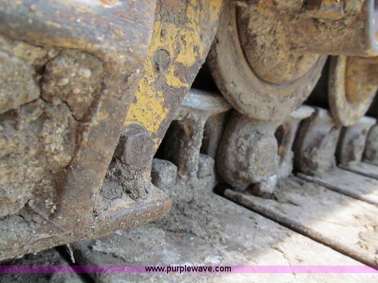 image for item C2232 2003 Caterpillar 953C track loader