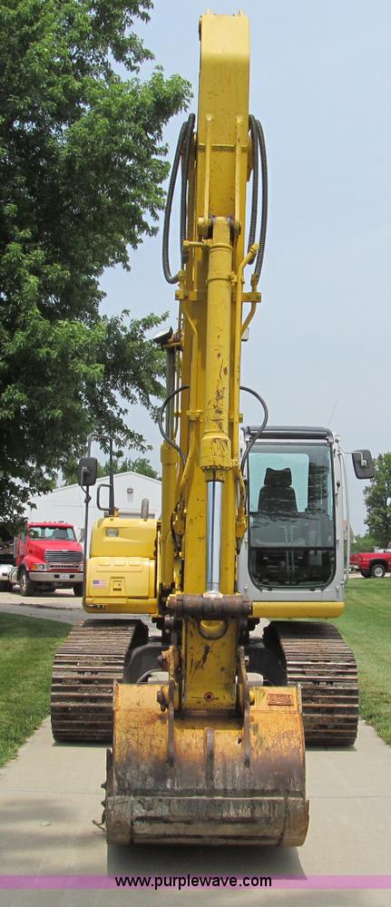 image for item C2233 2003 Kobelco SK160LC excavator