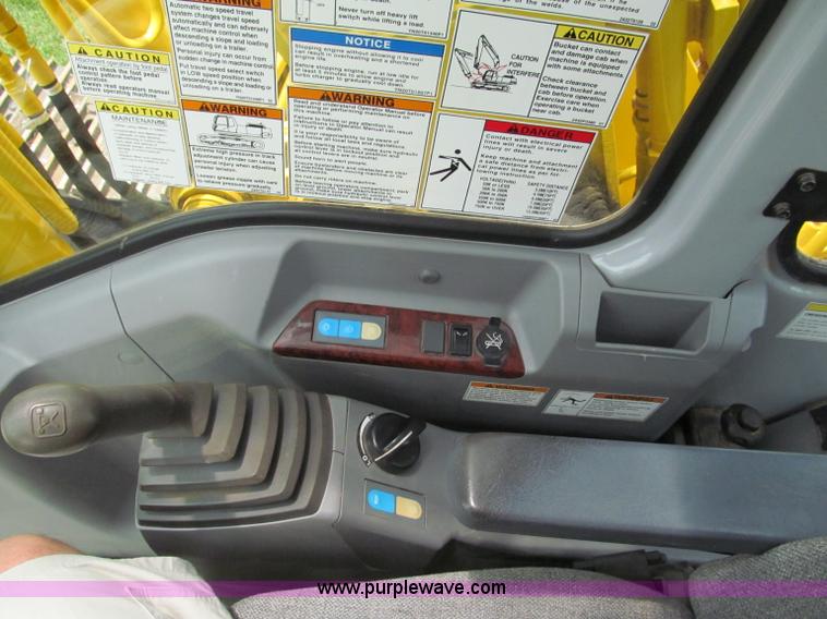 image for item C2233 2003 Kobelco SK160LC excavator