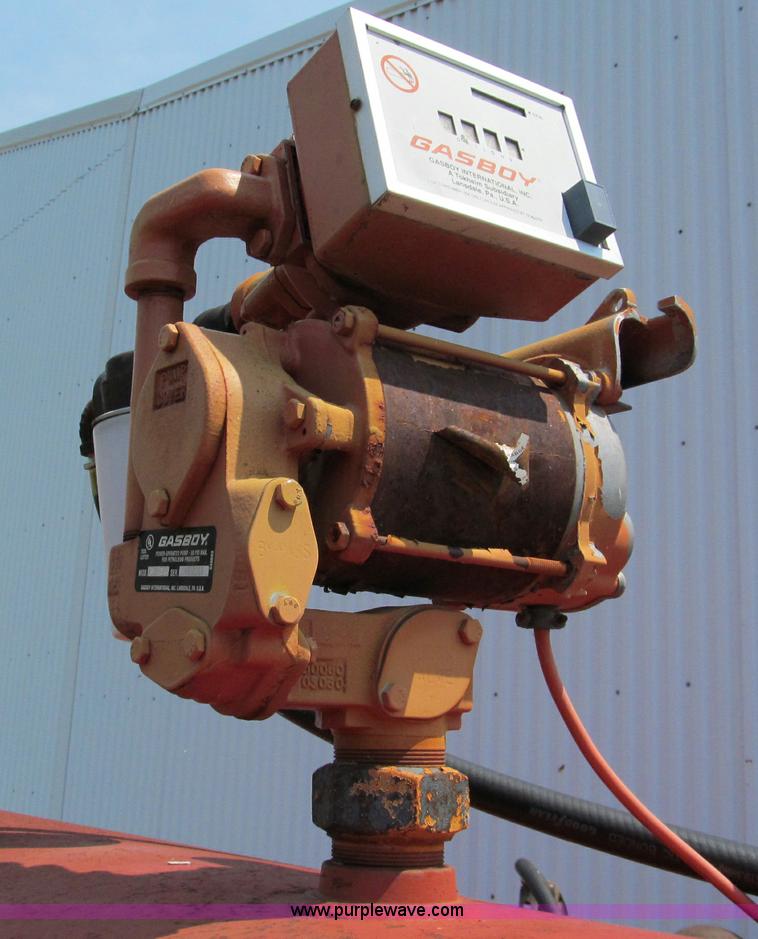 image for item C2235 2,000 gallon fuel tank