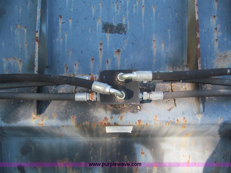 image for item C2247 Bobcat Doosan 88" grapple bucket for wheel loader