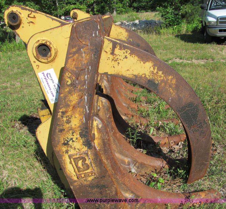 image for item C2248 Fleco 115" log grapple bucket