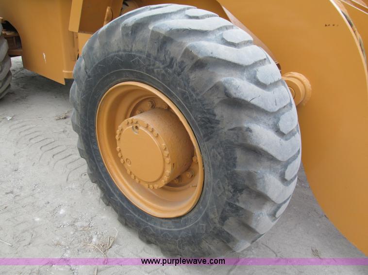image for item C2303 1994 Case 621B wheel loader