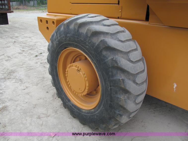 image for item C2303 1994 Case 621B wheel loader