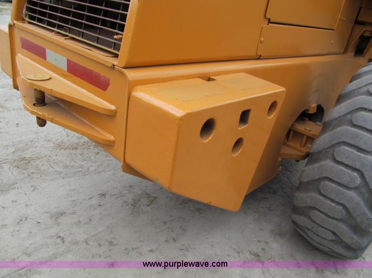 image for item C2303 1994 Case 621B wheel loader