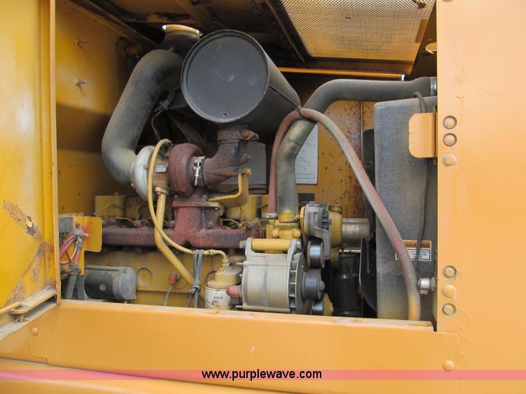 image for item C2303 1994 Case 621B wheel loader