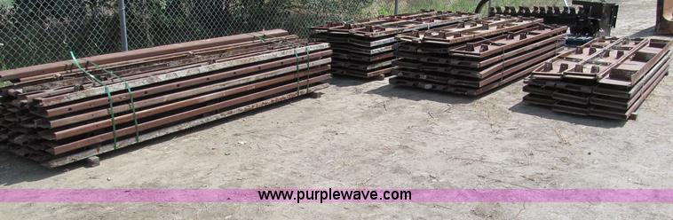 image for item C2305 Concrete curb forms