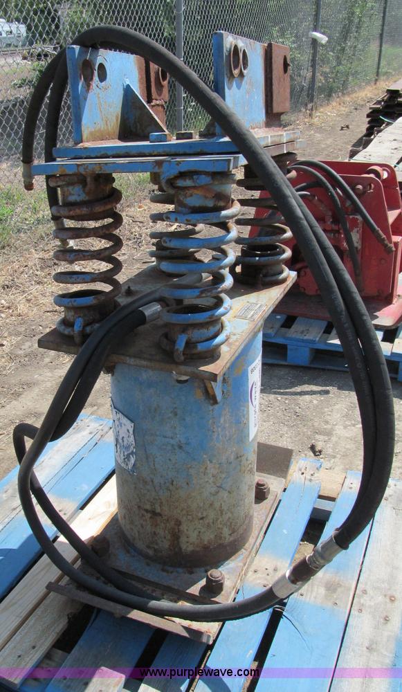 image for item C2308 Construction hydraulic plate compactor