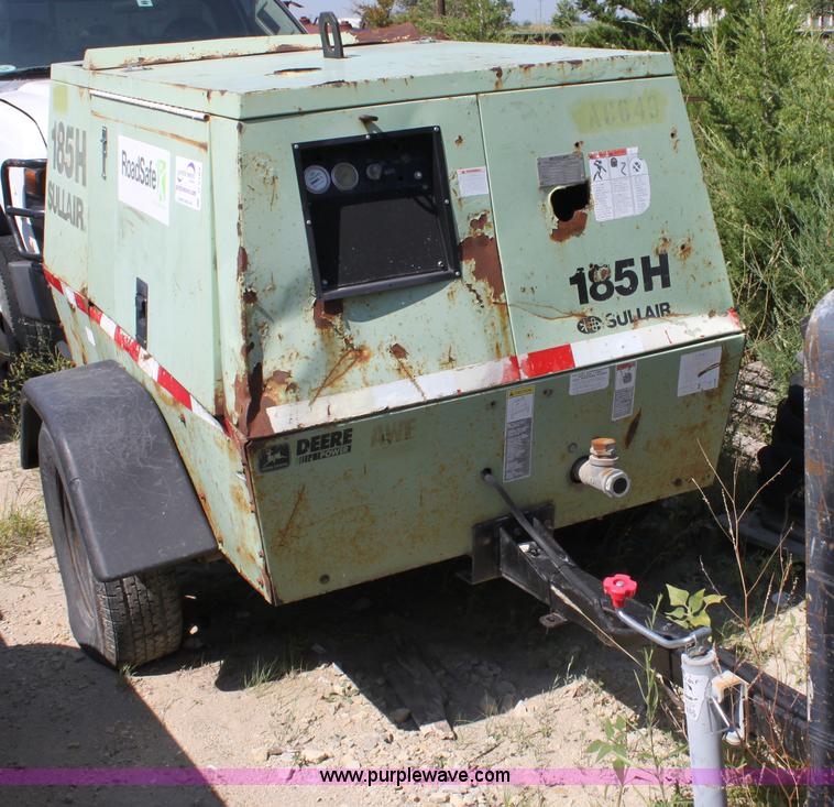 image for item D5184 1999 Sullair 185H air compressor