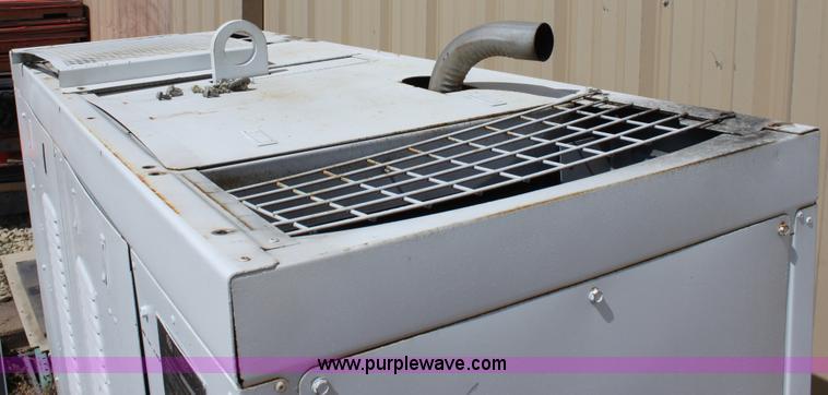 image for item D5185 1995 Leroi air compressor