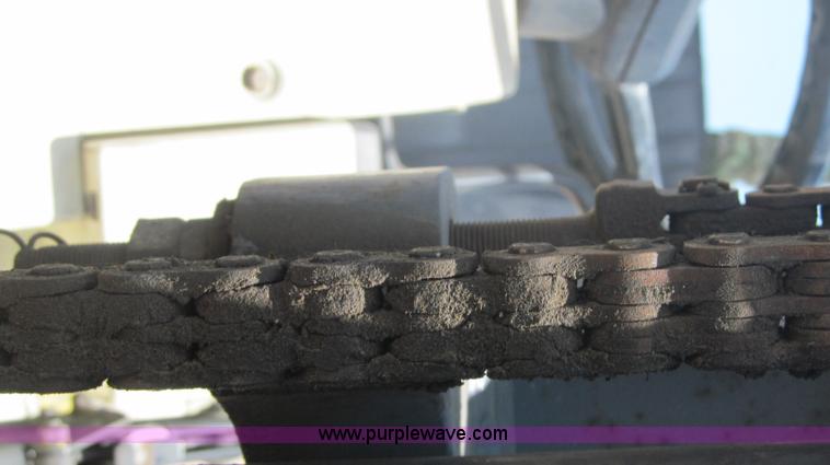 image for item F3001 1997 Nissan Enduro 40 forklift