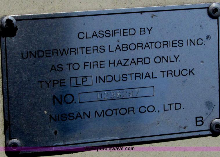 image for item F3001 1997 Nissan Enduro 40 forklift