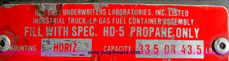 image for item F3002 1996 Nissan Enduro 40 forklift